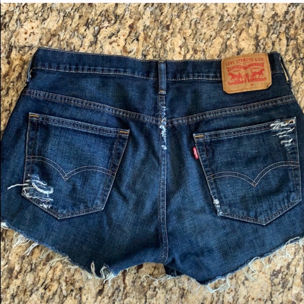 LEVI’s 569 High Rise Distressed Upcycled Fray - Picture 2 of 8
